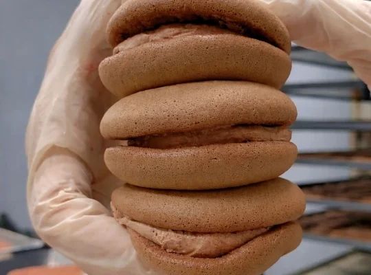 Chocolate soufflé pancakes in focus